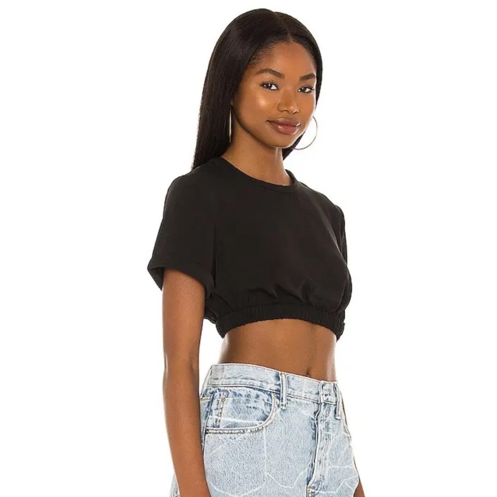 L’ Acadamie Black Crop top